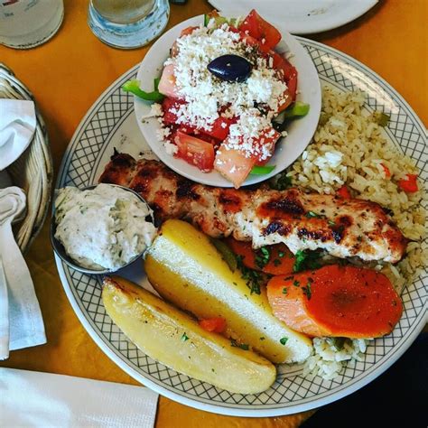 10 Best Greek Restaurants In Vancouver That Will Hit The Spot In 2024