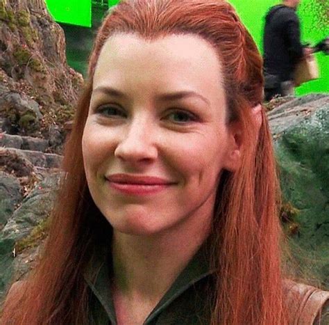 Pin By Cait Collins On Tauriel The Hobbit Movies The Hobbit Evangeline Lilly