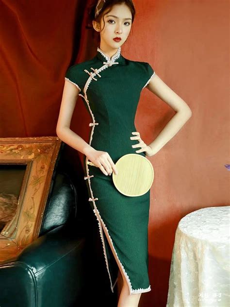 Green Midi Modern Qipao Cheongsam Dress With Lace Trim Cheongsam Dress Cheongsam Modern Dress