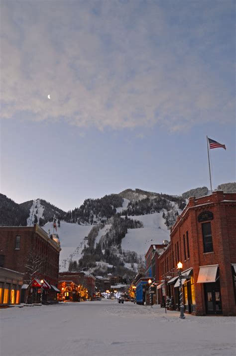 Early Morning In Downtown Aspen Aspen Ski Resort Colorado Western