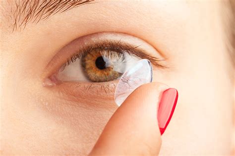 What Are The Various Types of Contact Lenses?