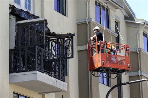 Balcony Collapse In Berkeley Irish Mirror Online