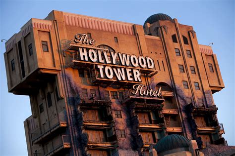 The Frightful Tale Of Twilight Zone Tower Of Terror At The Disneyland