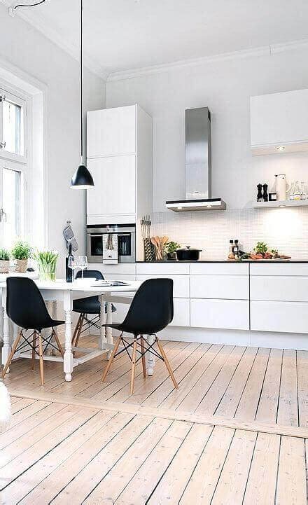 A scandinavian kitchen can line a room. Scandinavian Kitchen Design: Minimalist Kitchen Designs