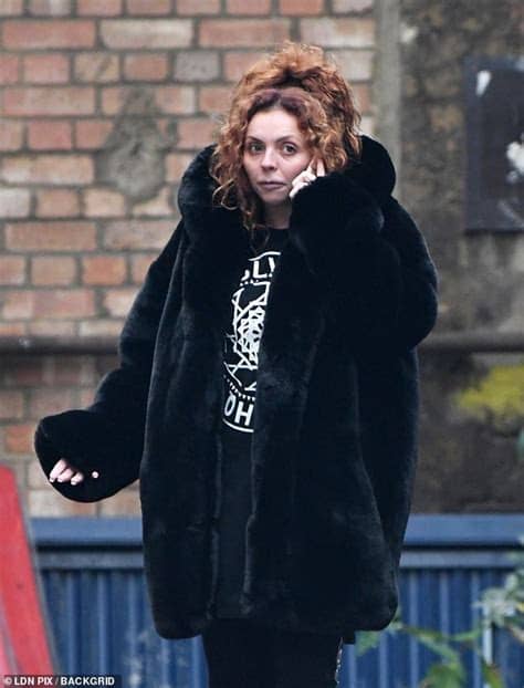 Nelson attended secondary school at jo richardson community school and abbs cross academy and arts. Little Mix PIC EXCLUSIVE: Jesy Nelson goes make-up free as ...