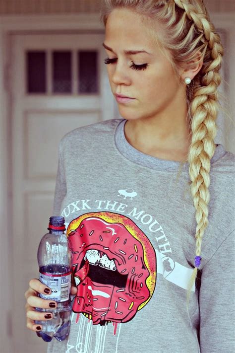 We have collected some cute easy hairstyles which can make your life easier. 5 cute and easy gym hairstyles | Gym hairstyles, Sporty ...