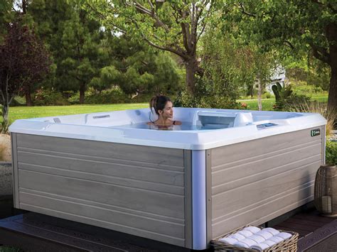 Beam® Four Person Small Hot Tub Reviews And Specs Hot Spring Spas