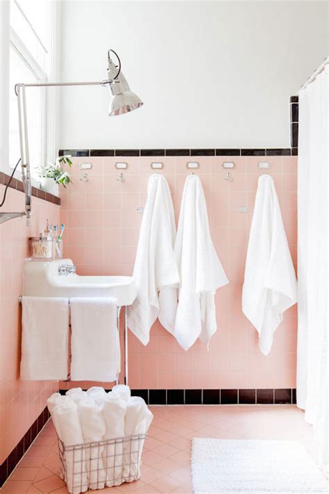 Spectacularly Pink Bathrooms That Bring Retro Style Back
