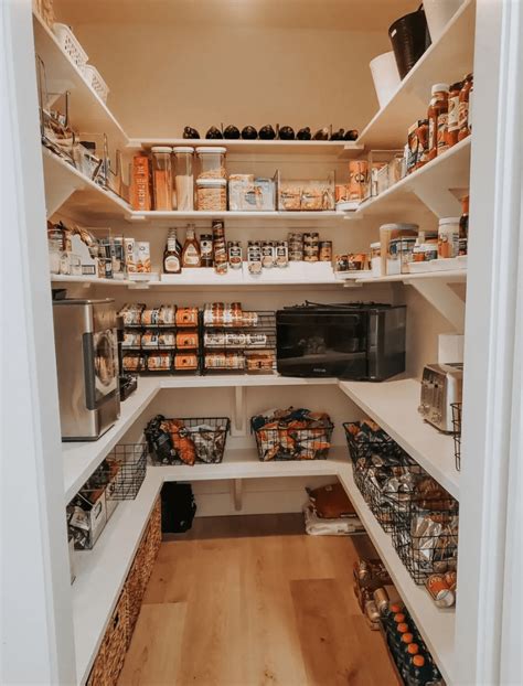 20 Clever Pantry Closet Ideas