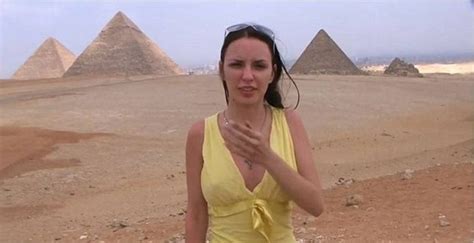 Pornographic Video Shot At The Pyramids In Egypt Sparks Government Outrage Metro News