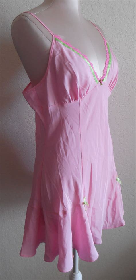 Betsy Johnson Intimates Satin Nightgown Negligee Pink Wedding Honeymoon