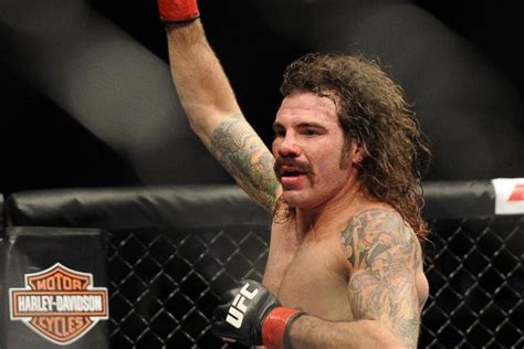 Diego sanchez and clay guida met at the tuf 9 finale and put on a ufc hall of. UFC Preview: Clay Guida vs. Dennis Bermudez