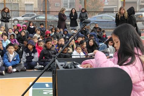 Ps 212 Celebrates New Playground The Brooklyn Home Reporter