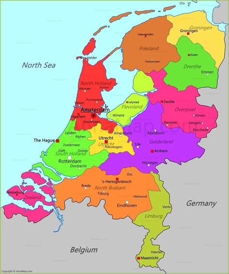 Die niederlande liegen im norden westeuropas direkt an der nordsee, umfassen zwölf das hinterland über dem meeresspiegel. Holland Belgien Karte