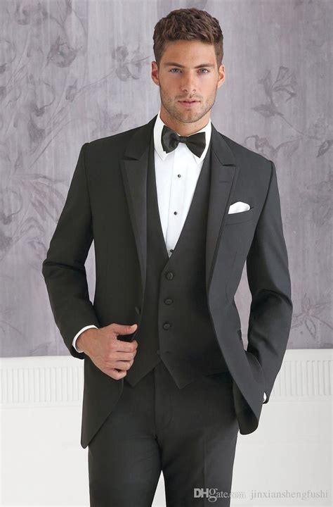 34 Wedding Groomsmen Suits Suggestions Black Suit Wedding Beach Wedding Suits Wedding Suits
