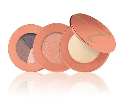 Jane Iredale Introduces New Collection Of Make Up Brushes
