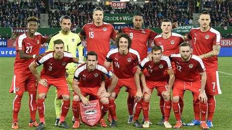Österreich qualifiziert sich zum dritten mal für eine em. Österreich :: EM-Teilnehmer 2016 :: Europameisterschaften :: Turniere :: Die Mannschaft ...