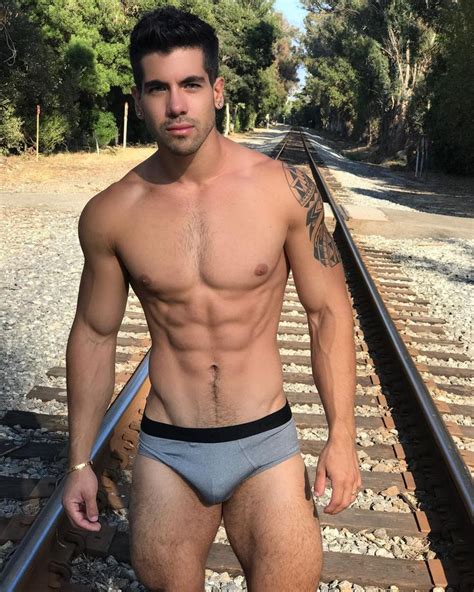 37 1k likes 600 comments luis fernando 🇺🇸 la📍 hotfer93 on instagram “on the tracks 🚂🚂🚂🚂