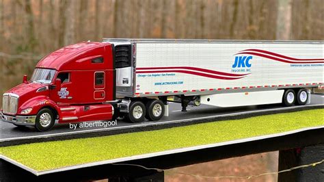 Dcp 164 Kenworth T680 Jkc Trucking Item 33949 Youtube