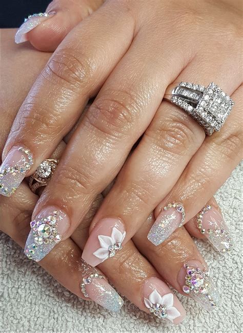 30 Fairy Like Wedding Nails For Your Big Day