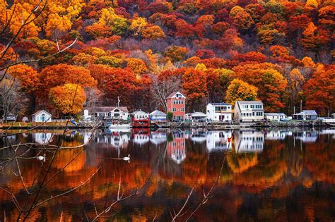 Amazing Autumn Reflections Wallpapers Wallpaper Cave