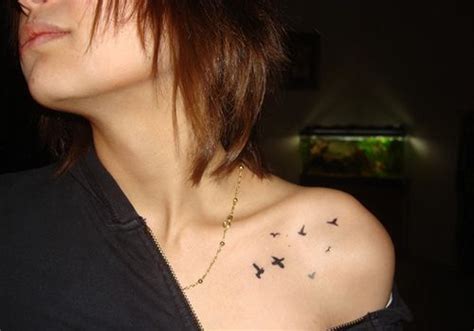 60 Charming Shoulder Tattoo Designs For Women Page 36 Of 61