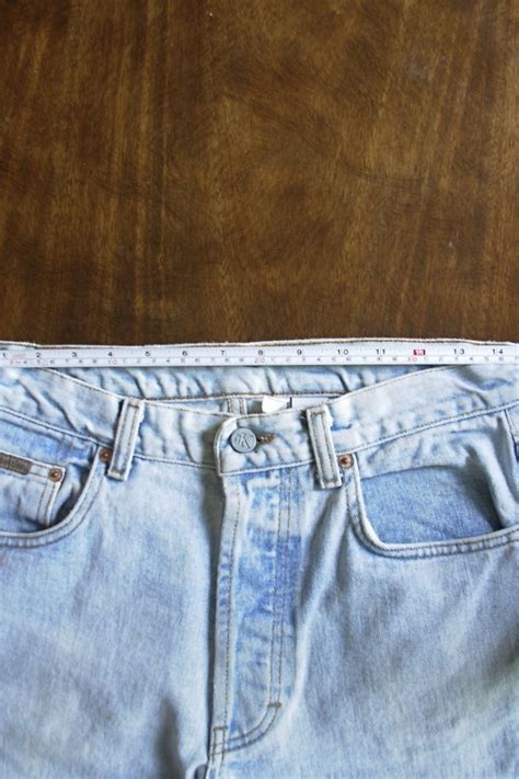 How To Measure Jeans And Pants For An Accurate Fit Manor