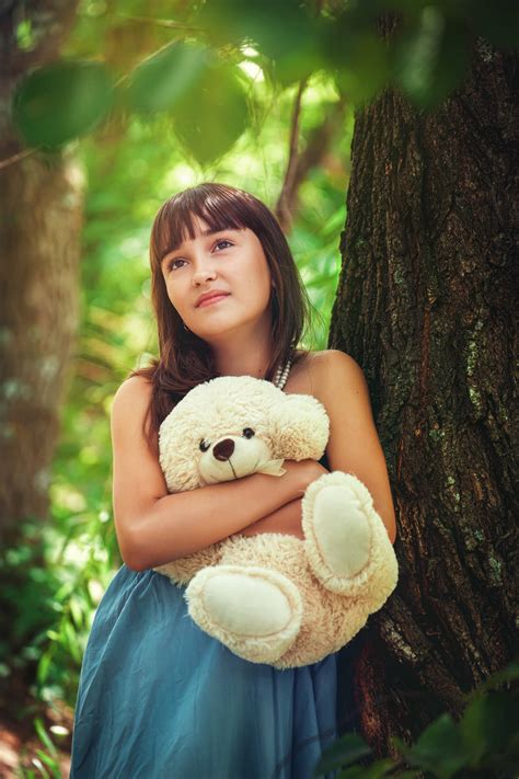 Download Girl With Cute Teddy Bear Wallpaper
