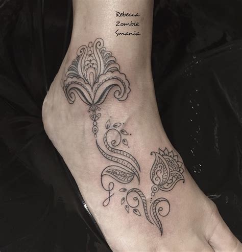 Flower Tattoos On Foot Best Tattoo Ideas Gallery