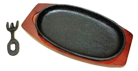 Cast Iron Steak And Fajita Platter Plate 9 X 5 12 W Wooden Holder And