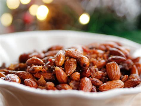 get this all star easy to follow sweet spicy smokey roasted almonds recipe from ree drummond