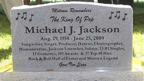 Michael Jackson Gravesite