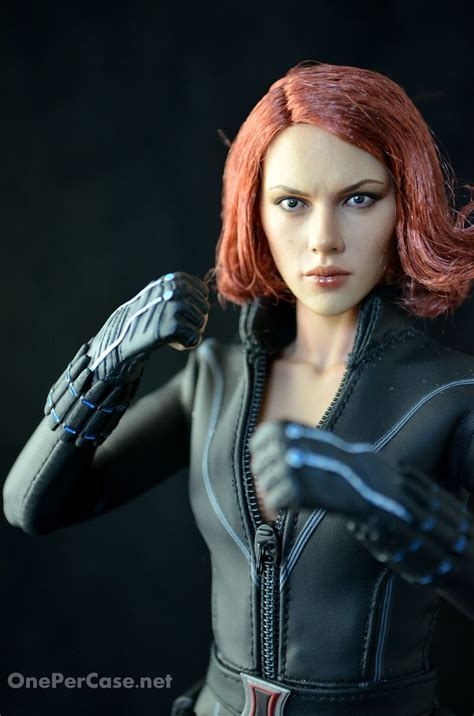 One Per Case Hot Toys The Avengers Black Widow Mms 178