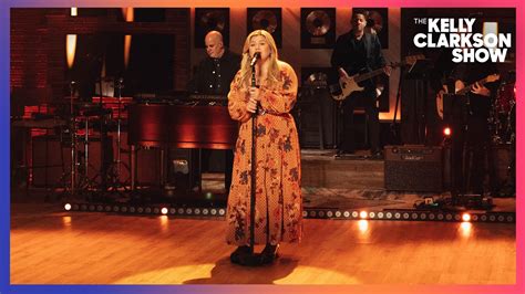 Watch The Kelly Clarkson Show Official Website Highlight Kelly Clarkson Covers Family