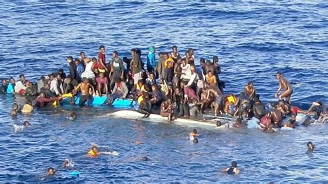 Emigration Clandestine 134 Migrants Sénégalais Sauvés Au Large De La
