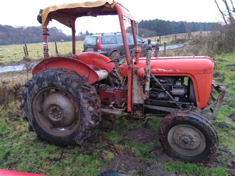 Massey Ferguson 35x Wee Tractor Company