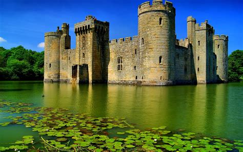 Bodiam Castle The Mysteries Of The World