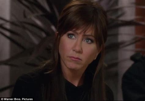 Jennifer Aniston Is A Sex Addict In Therapy Session For New Horrible Bosses Trailer Daily