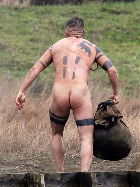 Celebrities Tom Hardy Goes Full Frontal In BBC S Miniserie Taboo