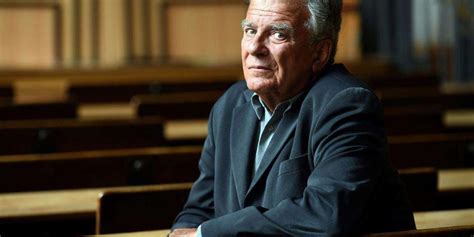 Olivier duhamel born 2 may 1950 is a french university professor and politician he was a socialist member of the european parliament from 1997 to 2004 oli. Olivier Duhamel reconnaît des faits d'agressions sexuelles ...