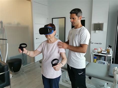Fisioterapia virtual Tres españoles crean un juego de realidad virtual para tratar a personas