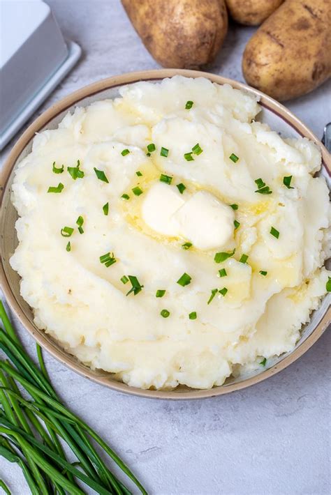 Learn 5 Tips To Make The Most Creamy Delicious Mashed Potatoes Ever