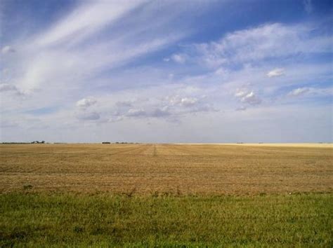 Wide Open Prairie Field Landscape Prairie Saskatchewan Creative