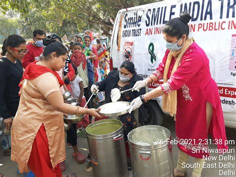 Smile India Trust Feeds The Underprivileged Children And Needy People