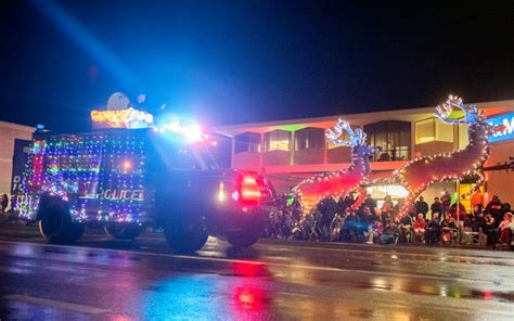 Lodi Parade Of Lights Kicks Off Christmas Season