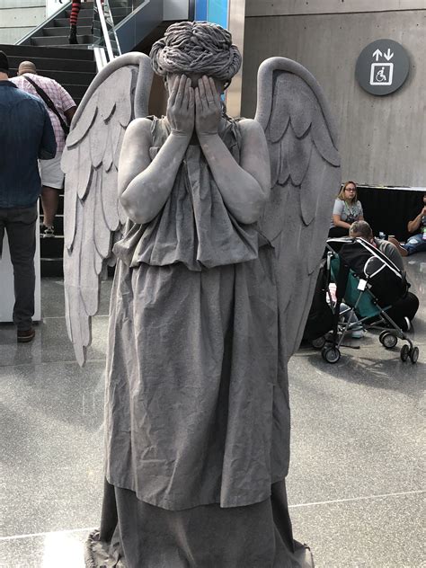Weeping Angel Cosplay Nycc 2018 Comic Con Costumes Cool Halloween