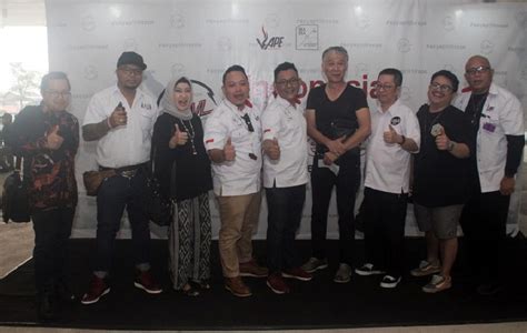 Perjalanan skena vape di indonesia. INDONESIA VAPER MOVEMENT 2019 KARENA MASYARAKAT BERHAK ...
