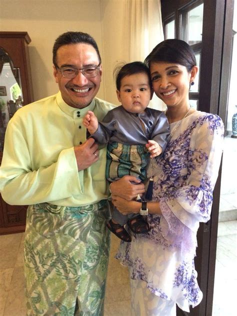 She gave birth to sultan's youngest son, tengku fahd mu'adzam shah in 1994. Putera Lapis Mahang: Malaysia Tanah Air Ku: M 153 ...