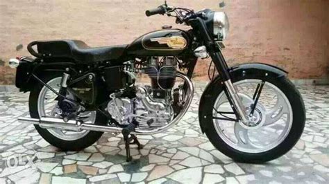 Understand And Buy Old Model Royal Enfield For Sale Disponibile