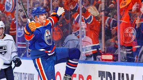 Kostin Scores Winner As Oilers Hold Off Kings To Even Series After